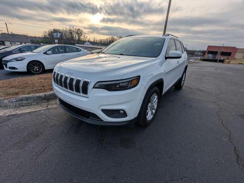2019 Jeep Cherokee Latitude