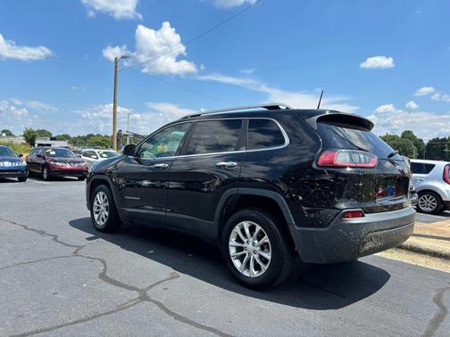 2019 Jeep Cherokee Latitude