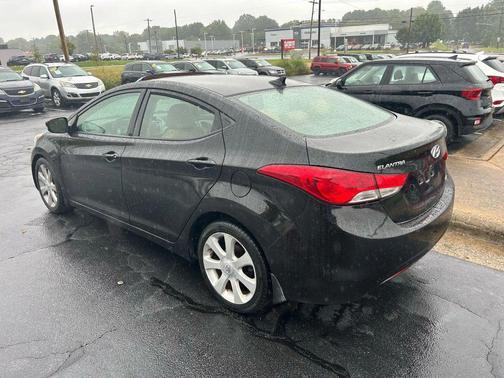 2013 Hyundai ELANTRA Limited