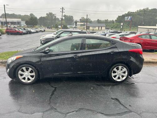 2013 Hyundai ELANTRA Limited