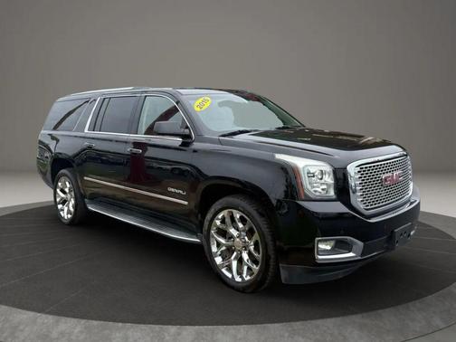 2016 GMC Yukon XL Denali