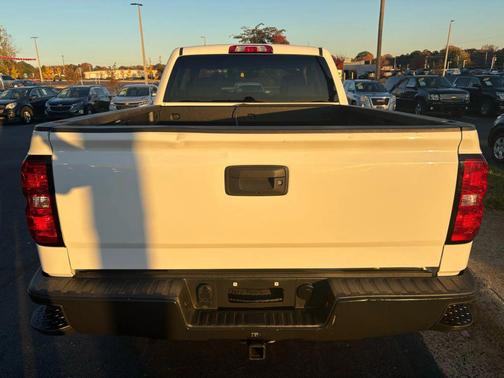 2019 Chevrolet Silverado 1500 WT