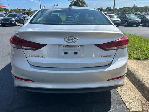2017 Hyundai ELANTRA Limited