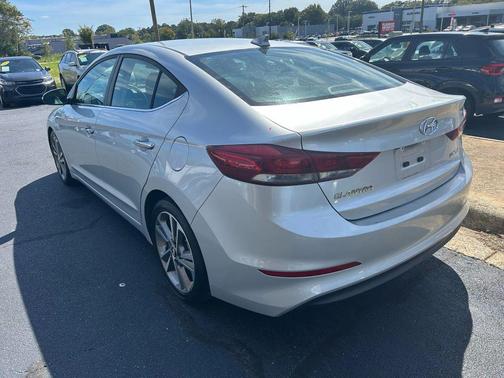 2017 Hyundai ELANTRA Limited
