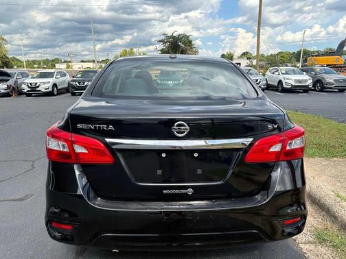 2018 Nissan Sentra SV