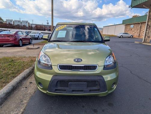 2011 Kia Soul +