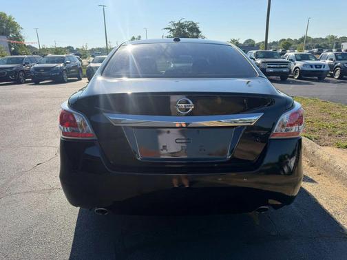 Super Black 2015 Nissan Altima 2.5 S
