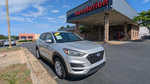Molten Silver 2019 Hyundai TUCSON SE