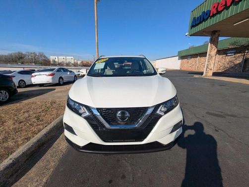 2020 Nissan Rogue Sport SV