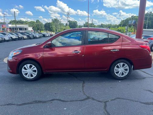 2017 Nissan Versa 1.6 SV