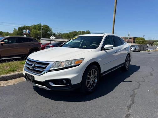 White 2015 Honda Crosstour EX-L
