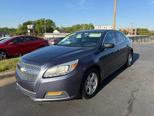 2013 Chevrolet Malibu 1LS