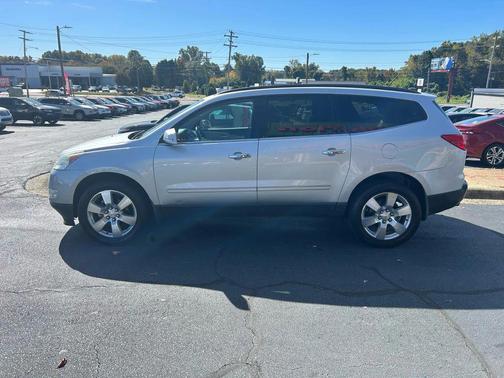 2011 Chevrolet Traverse LTZ