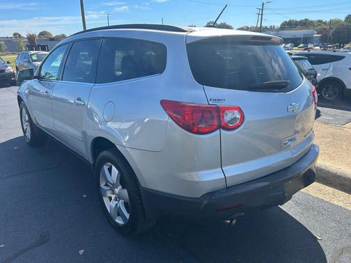 2011 Chevrolet Traverse LTZ