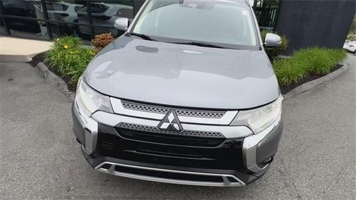 2020 Mitsubishi Outlander SE