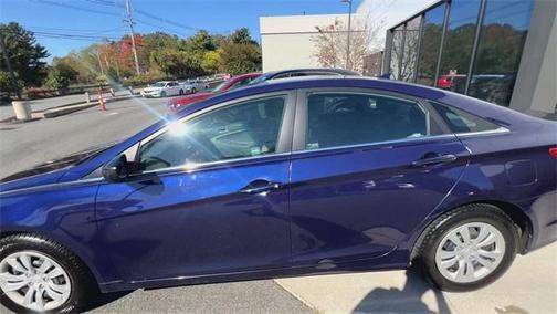 2013 Hyundai SONATA GLS