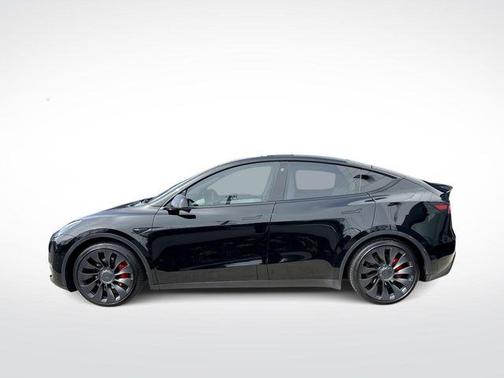 Black 2022 Tesla Model Y Performance