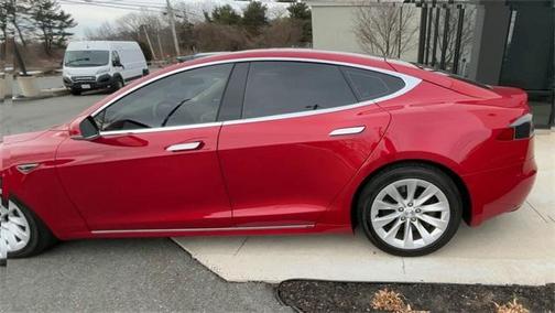2016 Tesla Model S 90D