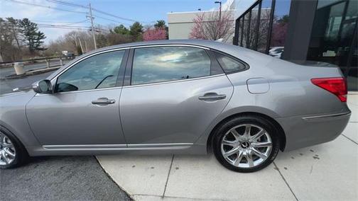 2013 Hyundai Equus Signature