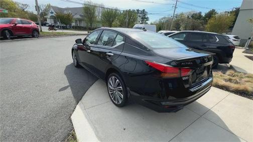 2023 Nissan Altima 2.5 SL