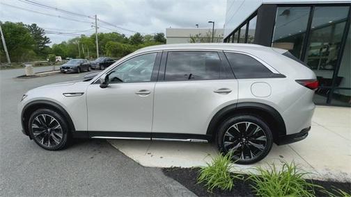 2024 Mazda CX-90 PHEV Premium Plus