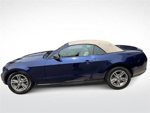 2012 Ford Mustang V6 Premium