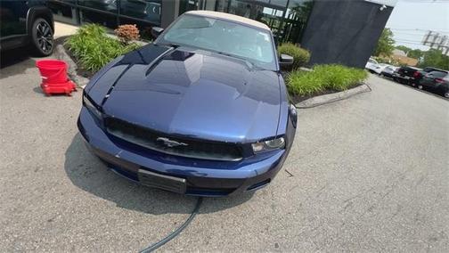 2012 Ford Mustang V6 Premium