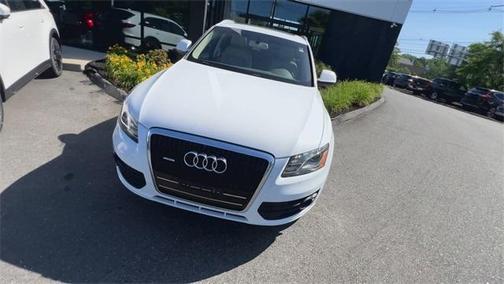 2010 Audi Q5 3.2 Premium Plus quattro