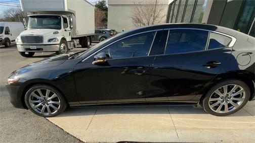 2022 Mazda Mazda3 FWD w/Premium Package