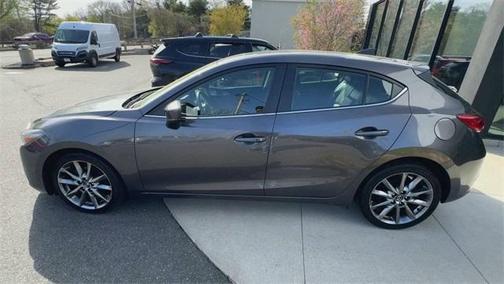 2018 Mazda Mazda3 Touring