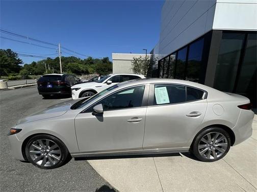 2022 Mazda Mazda3 AWD w/Preferred Package