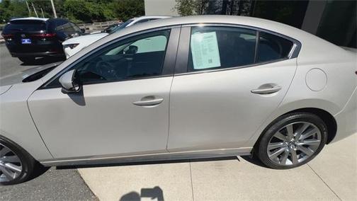 2022 Mazda Mazda3 AWD w/Preferred Package