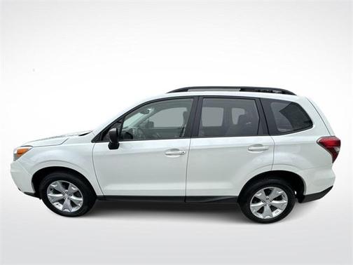2016 Subaru Forester 2.5i