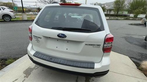 2016 Subaru Forester 2.5i