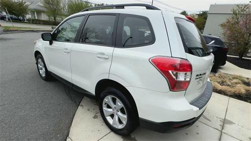 2016 Subaru Forester 2.5i