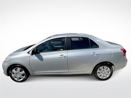 2009 Toyota Yaris S