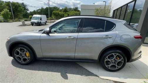 2018 Alfa Romeo Stelvio Base