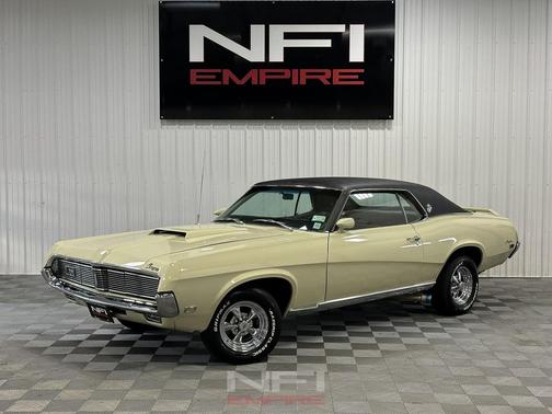 1969 Mercury Cougar XR7