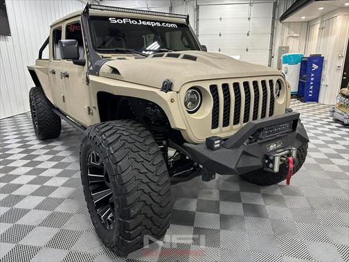 2022 Jeep Gladiator Sport S
