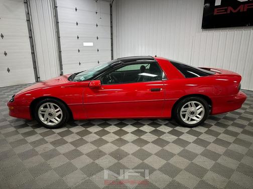 1995 Chevrolet Camaro Base