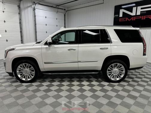 2020 Cadillac Escalade Luxury