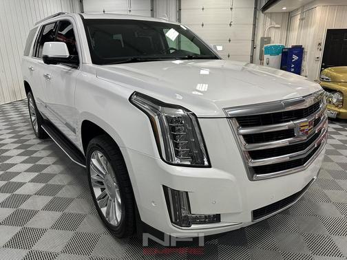 2020 Cadillac Escalade Luxury