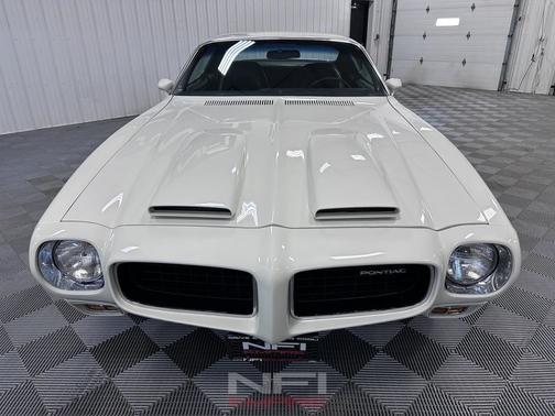 White 1973 Pontiac Firebird Formula