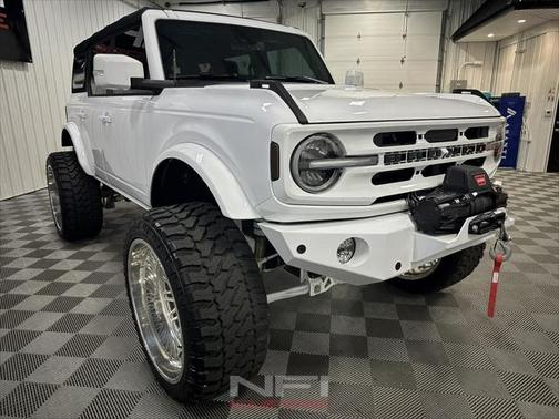 2023 Ford Bronco Outer Banks