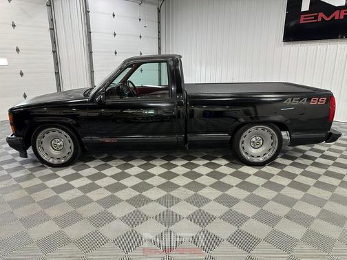 1990 Chevrolet Pickup Truck Base