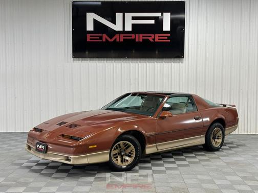 1985 Pontiac Firebird Trans Am 2D Coupe