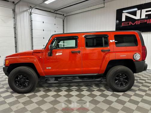 2008 Hummer H3 Base