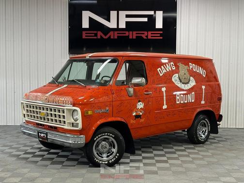 1982 Chevrolet Van Base