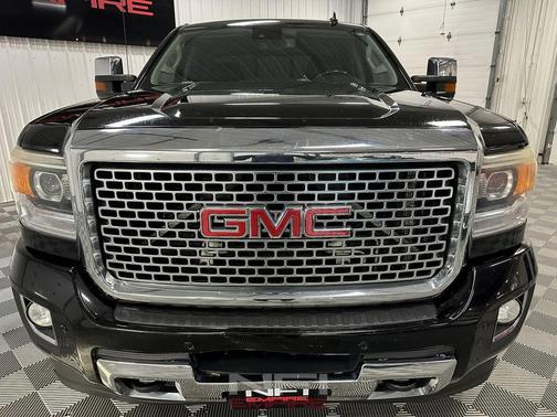 2015 GMC Sierra 2500 Denali