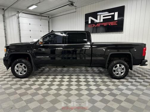 2015 GMC Sierra 2500 Denali